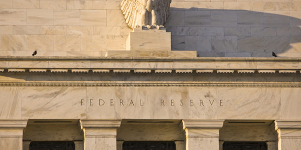 Nomi Prins: FED Chairman Is Between a Rock and a Hard Place